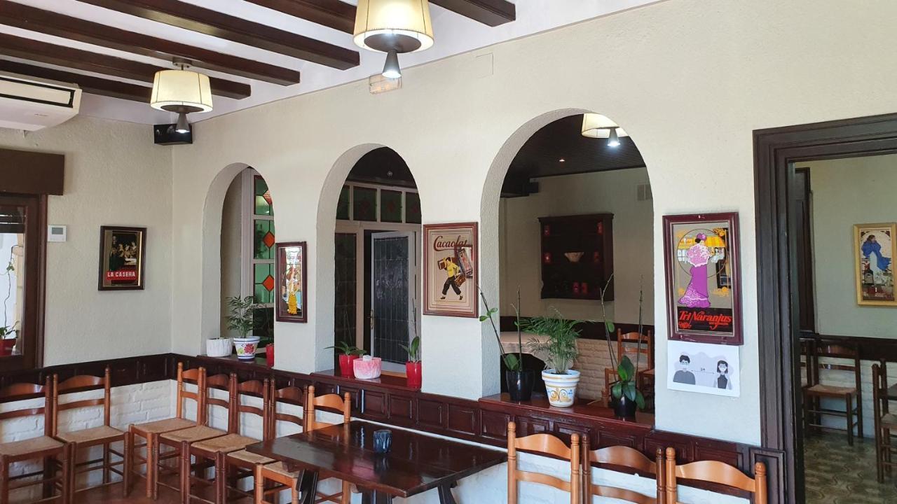 Hotel Restaurant El Bosc Banyeres del Penedes Ngoại thất bức ảnh