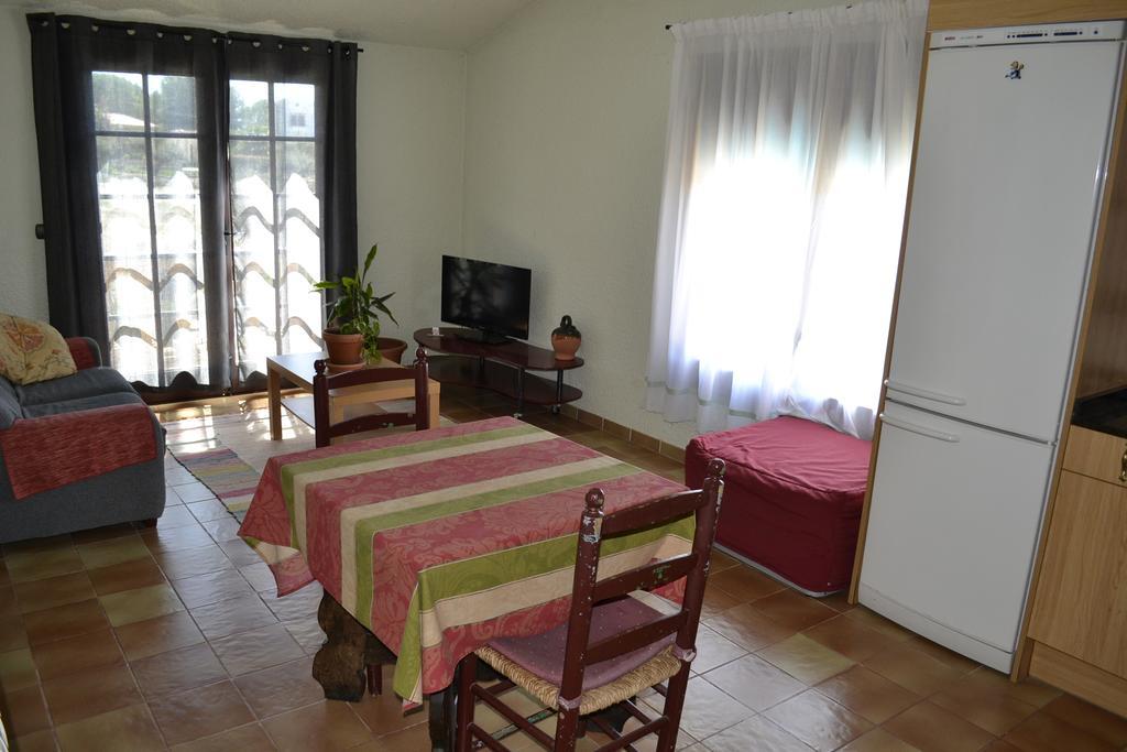 Hotel Restaurant El Bosc Banyeres del Penedes Ngoại thất bức ảnh