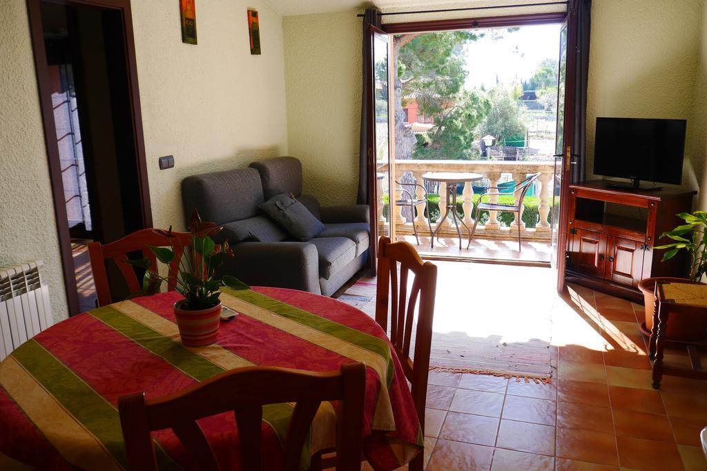 Hotel Restaurant El Bosc Banyeres del Penedes Ngoại thất bức ảnh